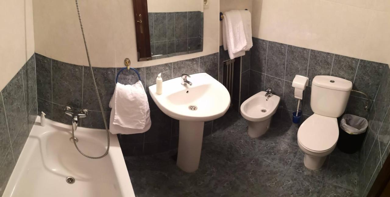 Hospedaje Covadonga Gijón Zewnętrze zdjęcie