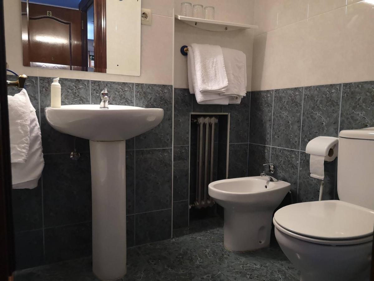 Hospedaje Covadonga Gijón Zewnętrze zdjęcie