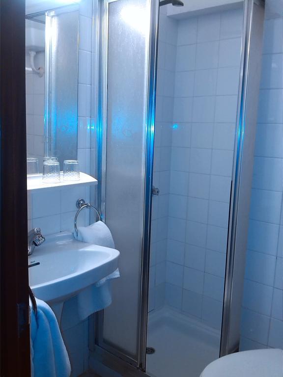 Hospedaje Covadonga Gijón Zewnętrze zdjęcie