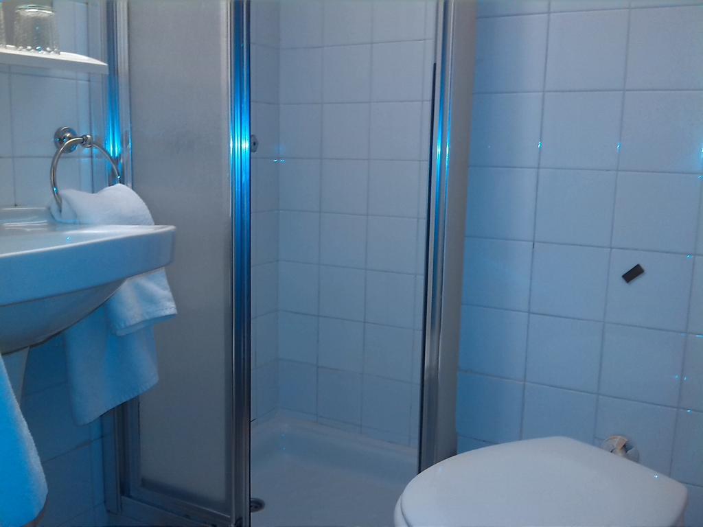 Hospedaje Covadonga Gijón Zewnętrze zdjęcie