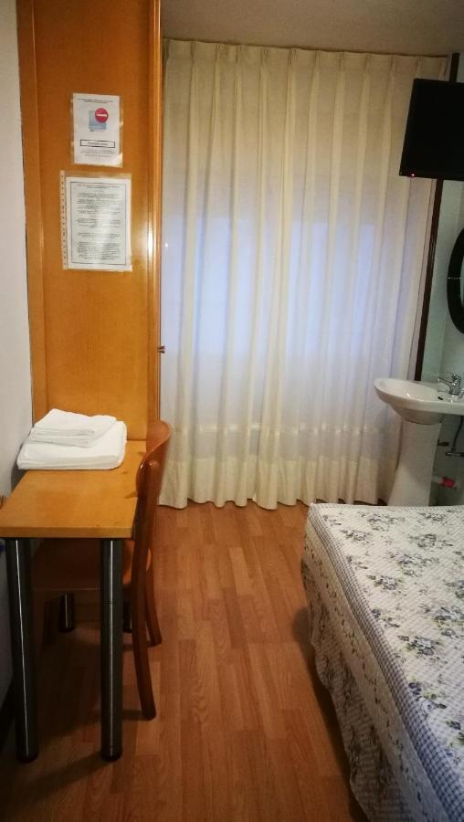 Hospedaje Covadonga Gijón Zewnętrze zdjęcie